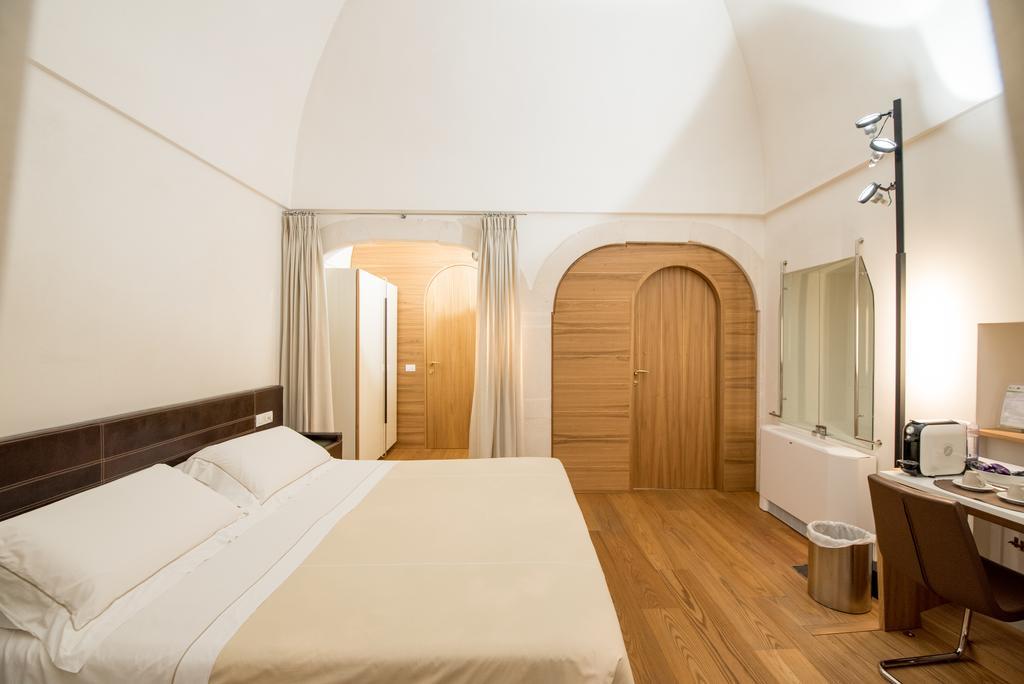 Hotel Dimora Intini Noci Exterior foto